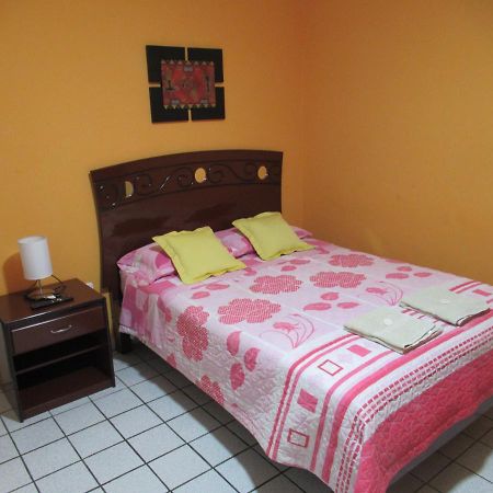 Kurmi Hostel Lima Airport Екстер'єр фото