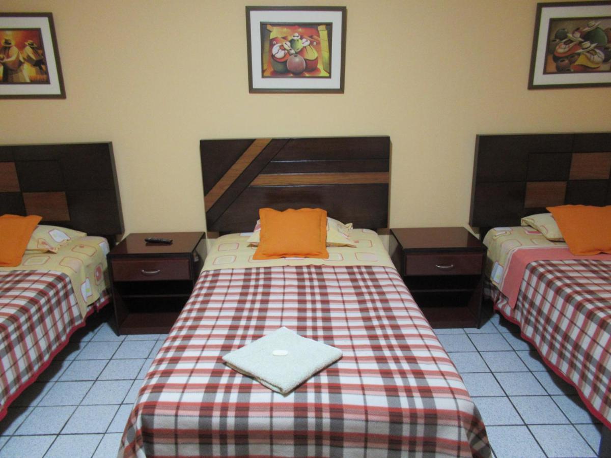 Kurmi Hostel Lima Airport Екстер'єр фото