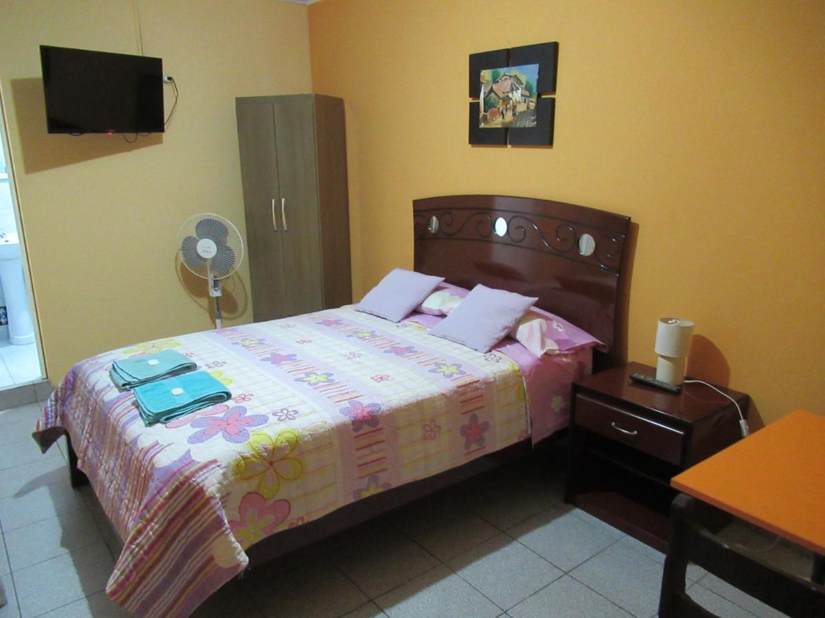 Kurmi Hostel Lima Airport Екстер'єр фото