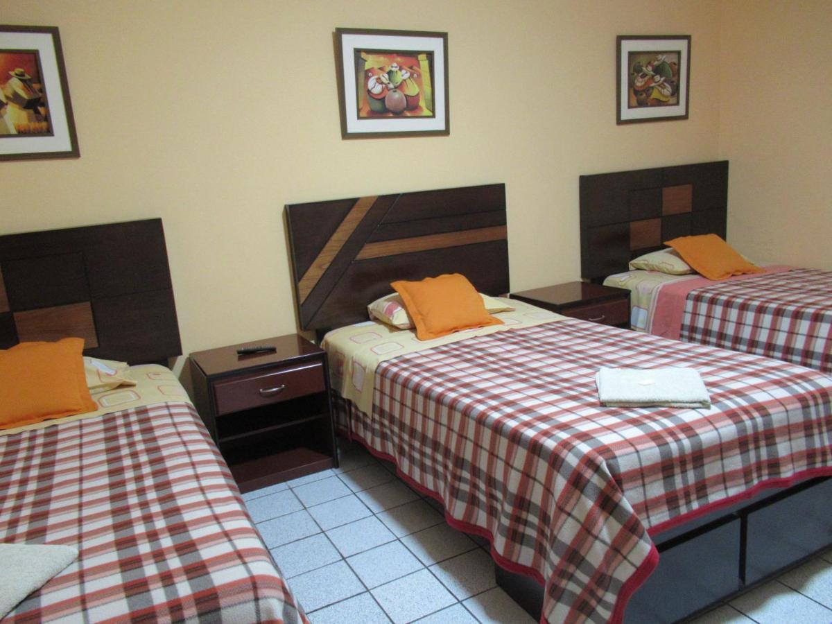 Kurmi Hostel Lima Airport Екстер'єр фото